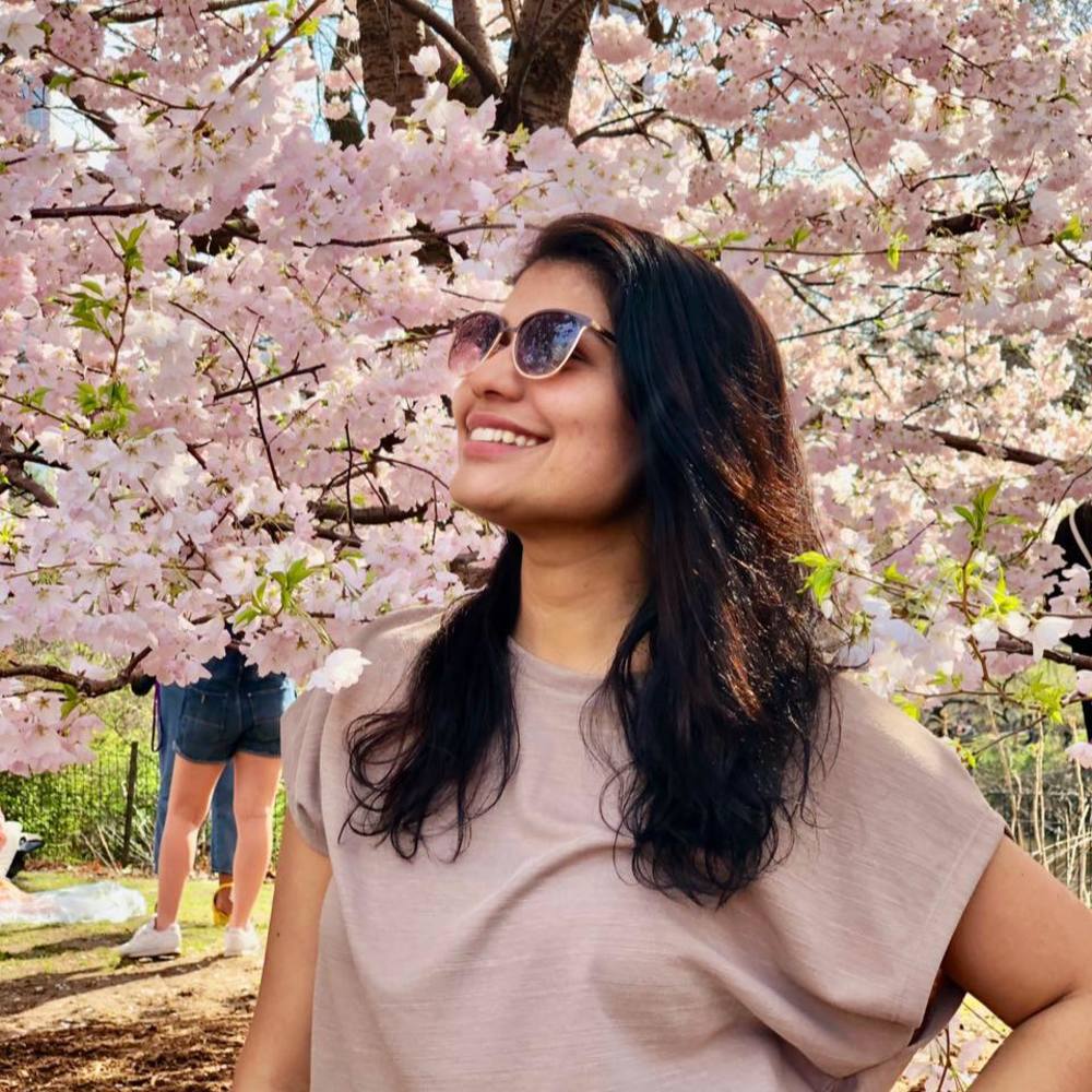 Meet your Posher, Ines